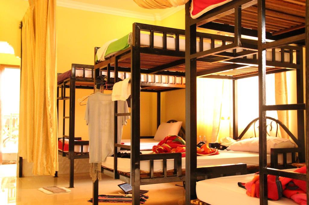 Iki Iki Guesthouse Сием Реап Екстериор снимка